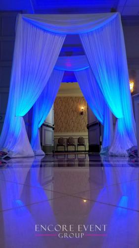 grand_entrance_wedding_drapes_michigan