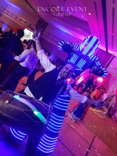 indian_wedding_led_robot