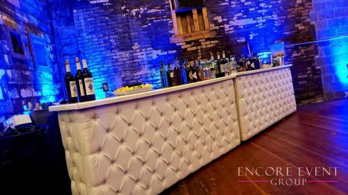 jam_handy_detroit_wedding_white_bar_rentals