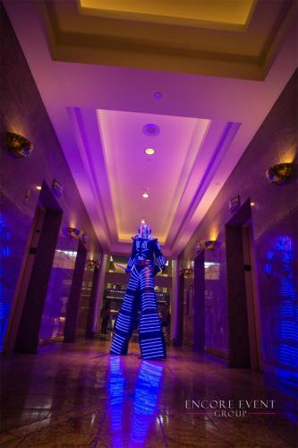 robot_in_hallway