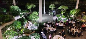 outdoor_wedding_uplighting