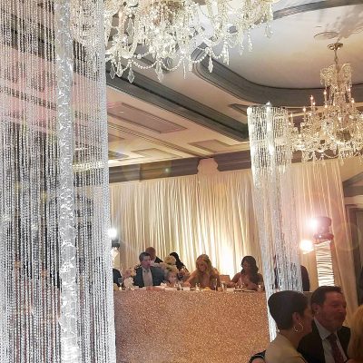 crystal_chandeliers_wedding_rental-min crystal_chandeliers_wedding_rental-min