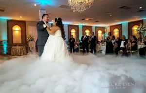 encore_event_group_wedding_smoke_dance