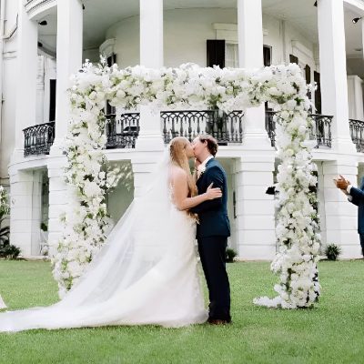 flower_chuppah_thumb3-min