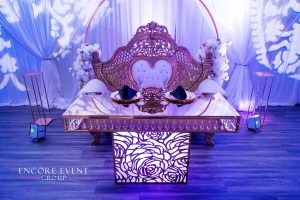 gold_sweetheart_table_rental-min