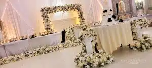 headtable backdrop flower garlands min scaled headtable backdrop flower garlands min scaled