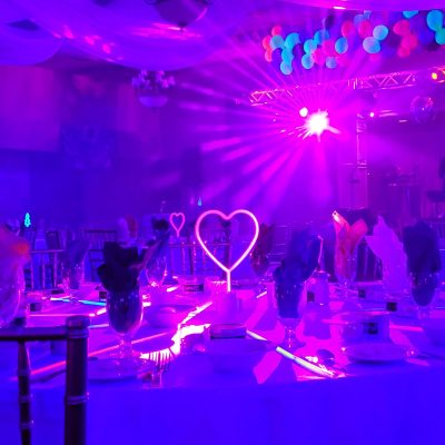 neon_glow_lighting-min