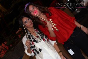 photo_booth_props_encore-min