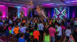 clarksville_glow_lights_for_party_with_confetti-min