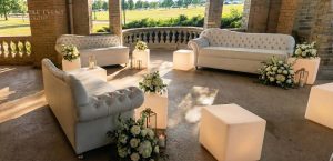 kentucky_couches_setup_on_veranda_for_wedding-min