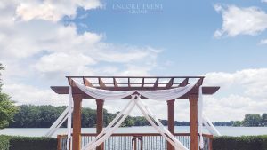 louisville_ceremony_wedding_arch_decorated_with_fabric-min