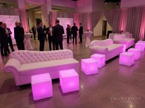 pink_couches_glow_cubes_for_corporate_event-min