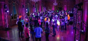 rent_black_lighting_for_kentucky_glow_party-min