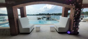 rent_couches_for_pool_party-min