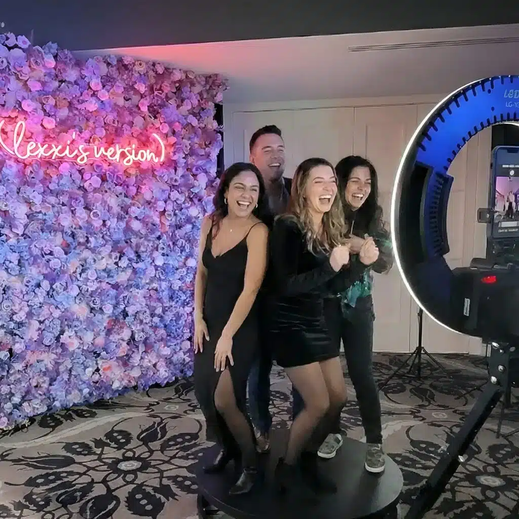 Personalized floral photo walls create standout guest photos Personalized floral photo walls create standout guest photos