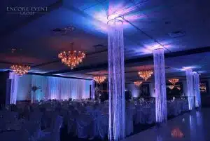 rent crystal white columns for kentuckaian party min scaled rent crystal white columns for kentuckaian party min scaled