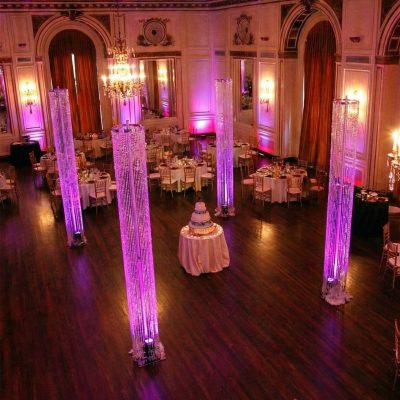Dance floor accents that frame the space and boost photo impact Dance floor accents that frame the space and boost photo impact