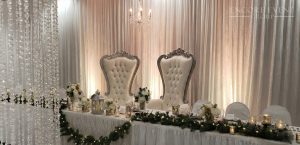 silver throne chairs headtable2 scaled